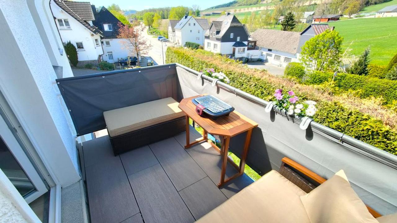 Modernes 3-Zimmer Loft Mit Balkon Hennesee 5 Min Eslohe Zewnętrze zdjęcie